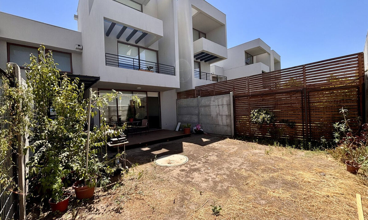 Townhouse de 3 dormitorios en venta en Chicureo, Colina — imagen 28