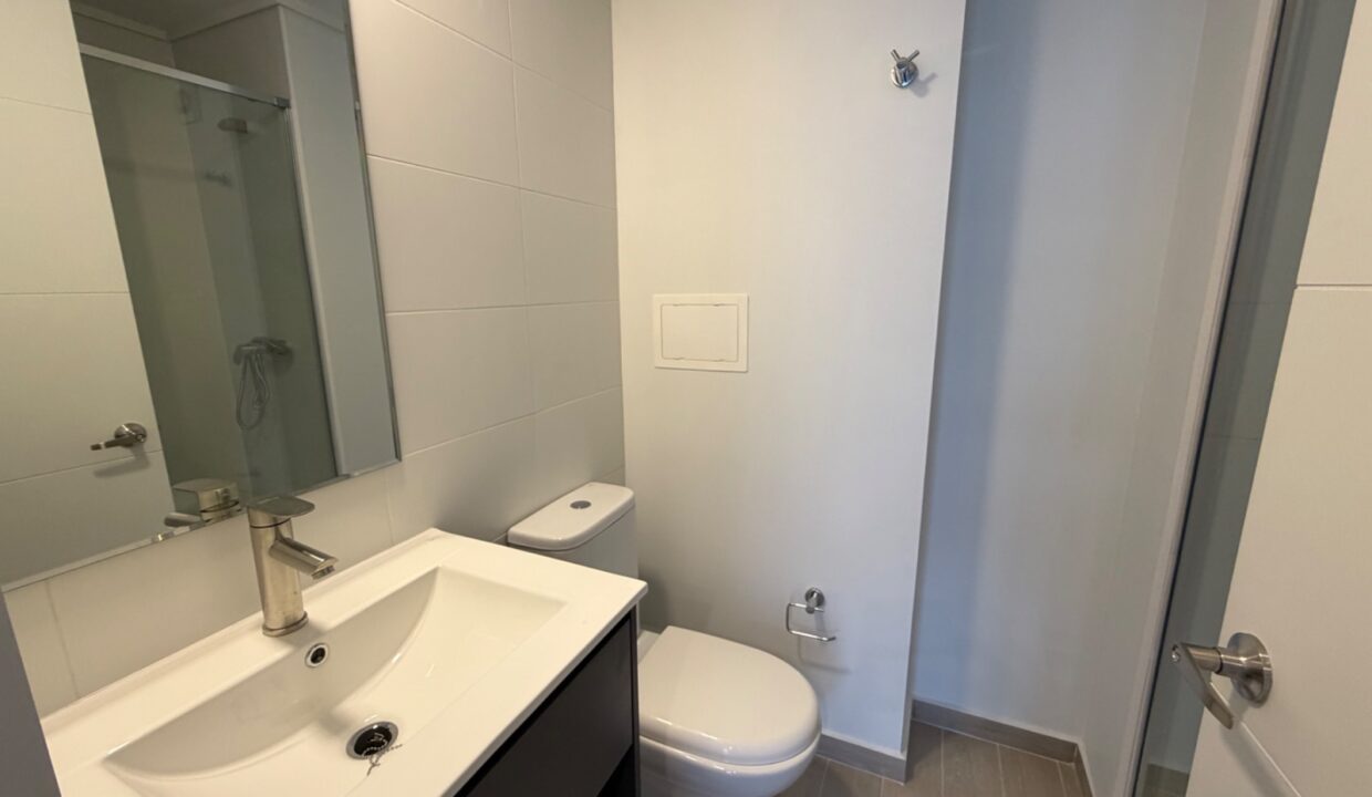 Departamento de 1 dormitorio en arriendo en San Isidro, Santiago — imagen 7