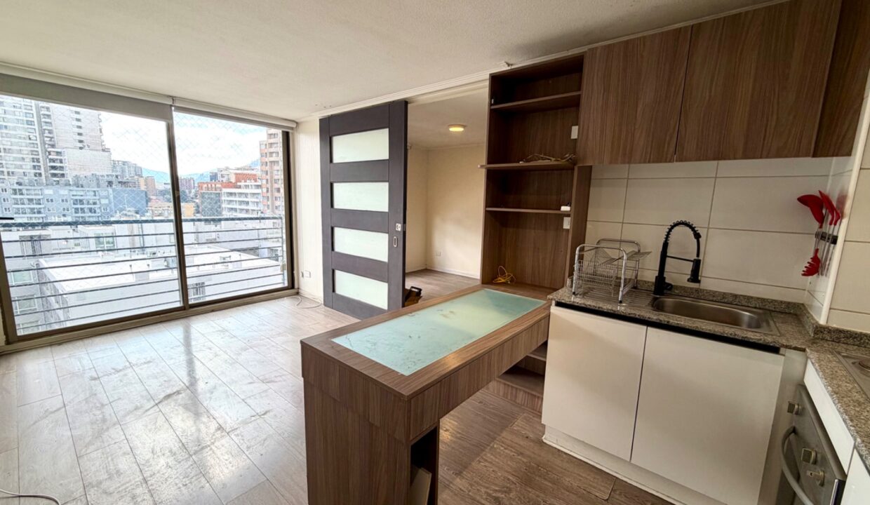 Departamento mariposa de 2 dormitorios en arriendo en Santa Victoria, Santiago — imagen 1