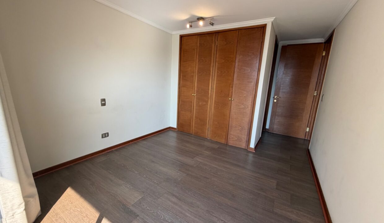 Departamento de 4 dormitorios en arriendo frente al Parque Bicentenario, Vitacura — imagen 18
