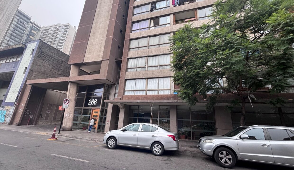 Departamento de 1 dormitorio en venta en calle Serrano, Santiago — imagen 15