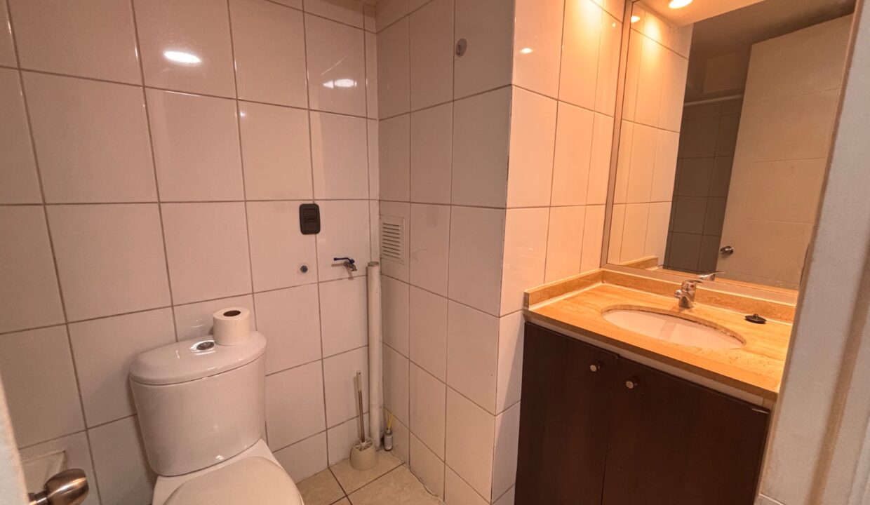 Departamento de 1 dormitorio en venta en calle Monjitas, Santiago — imagen 6