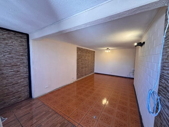 Departamento de 3 dormitorios con patio en venta en Laguna Sur, Pudahuel — imagen 1
